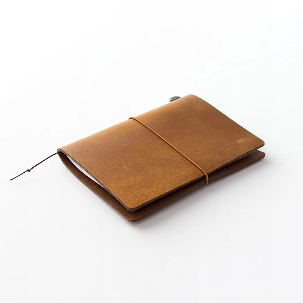 Traveler's Company - Notizbuch Camel Passport Size (Ledereinband)