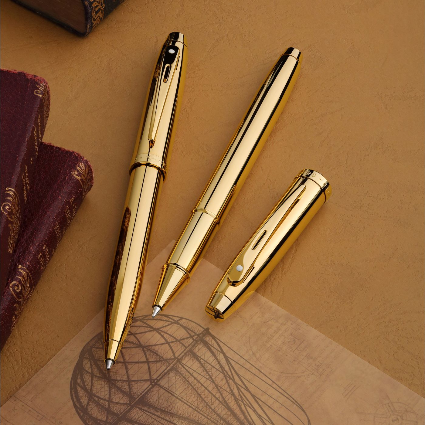 Sheaffer 100 Glossy PVD guld med PVD-gulddetaljer
